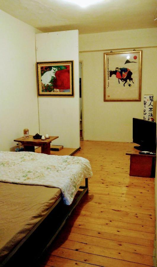 Museum Traveler'S Bnb Sanzhi Zewnętrze zdjęcie