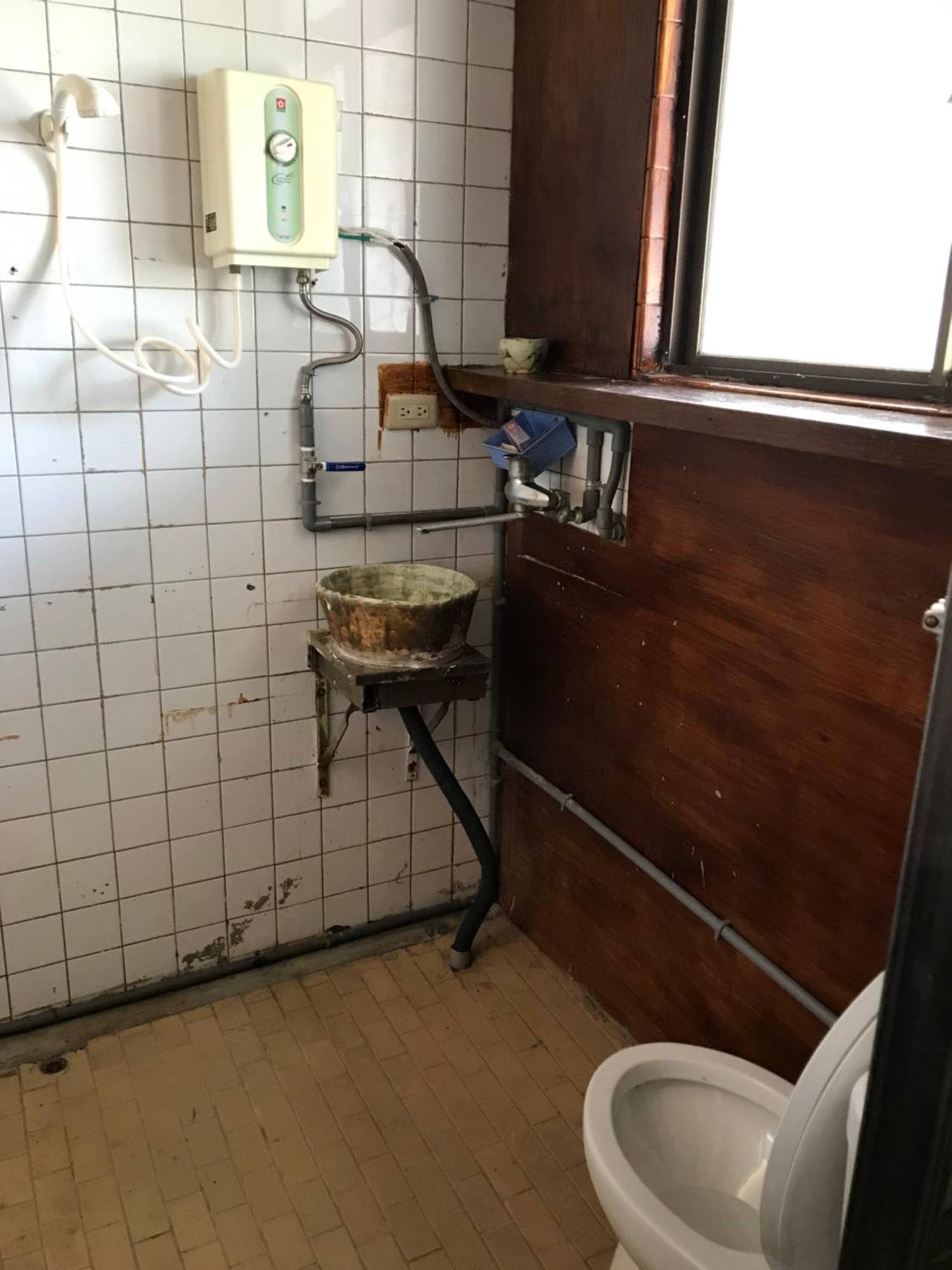 Museum Traveler'S Bnb Sanzhi Zewnętrze zdjęcie