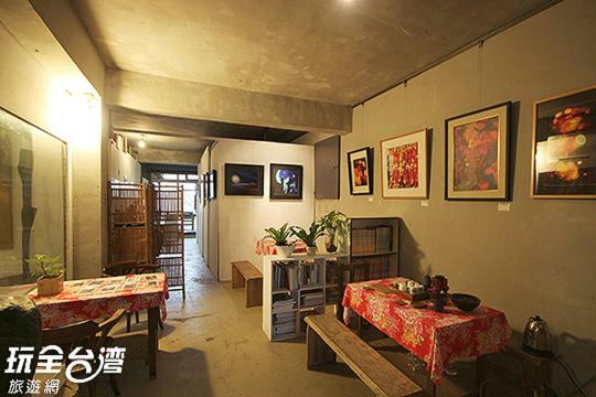 Museum Traveler'S Bnb Sanzhi Zewnętrze zdjęcie